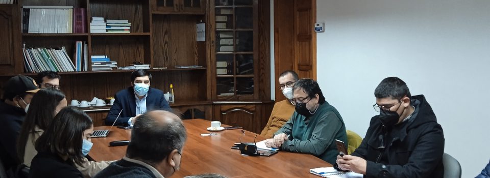 IFOP presente en reunión sobre actividad pesquera artesanal