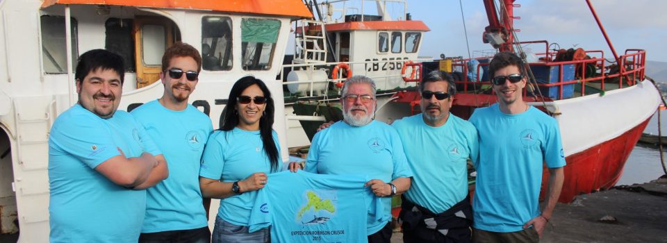 Chilean experts perform shark satellite tagging Juan Fernandez archipelago