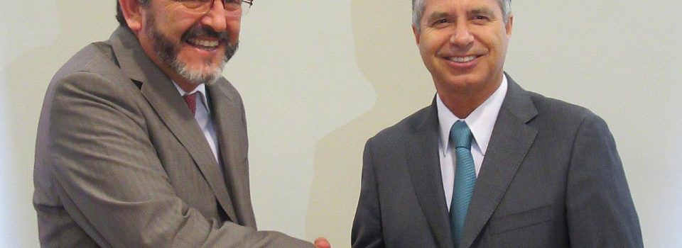 INACAP Valparaíso firma convenio con el Instituto de Fomento Pesquero IFOP