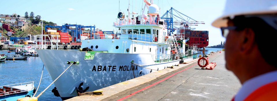 IFOP researchers set sail to Arica for quantifying Jack mackerel biomass