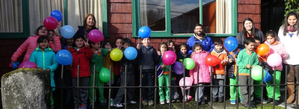 Colegio San Juan de Ancud (San Juan de Ancud School) visits IFOP headquarters in the región.