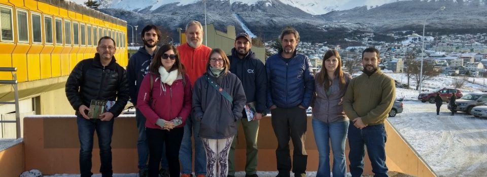 Chilean and Argentinian researchers met en Ushuaia Argentina to work over spider crab and false southern King crab.