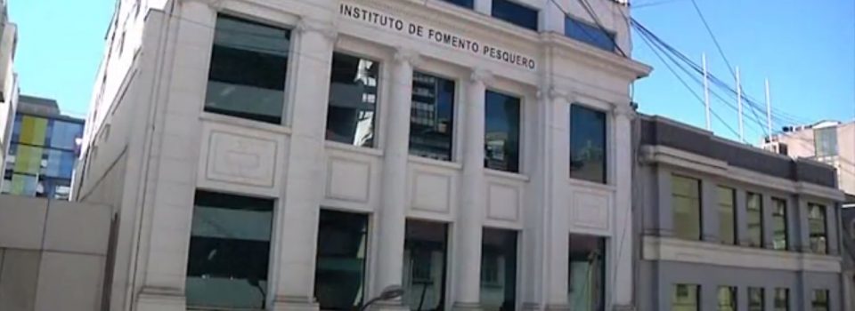 Instituto de Fomento Pesquero y Universidad de Tarapacá firman convenio de colaboración