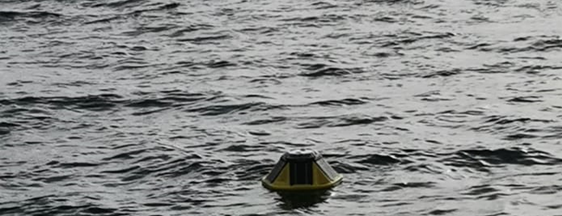 IFOP installs wave measurement buoy within its environmental conditions of salmon farming  monitoring  program .