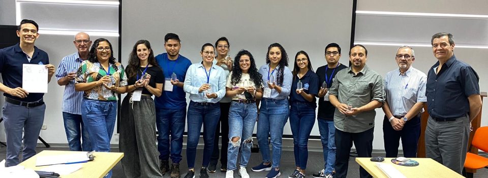 IFOP researcher attends a course on carbonate system measuring for  sea’s average acidity indicator  evaluation