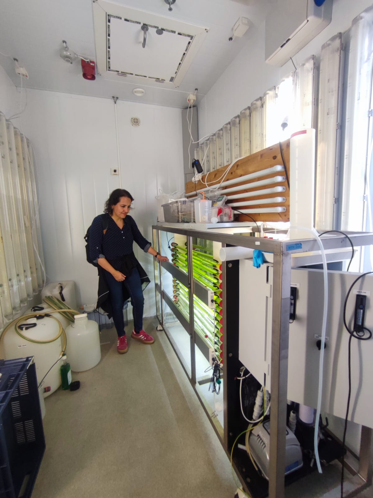 Johana Ojeda de IFOP, realiza visita técnica al centro de investigación Norce con sede en Bergen Noruega
