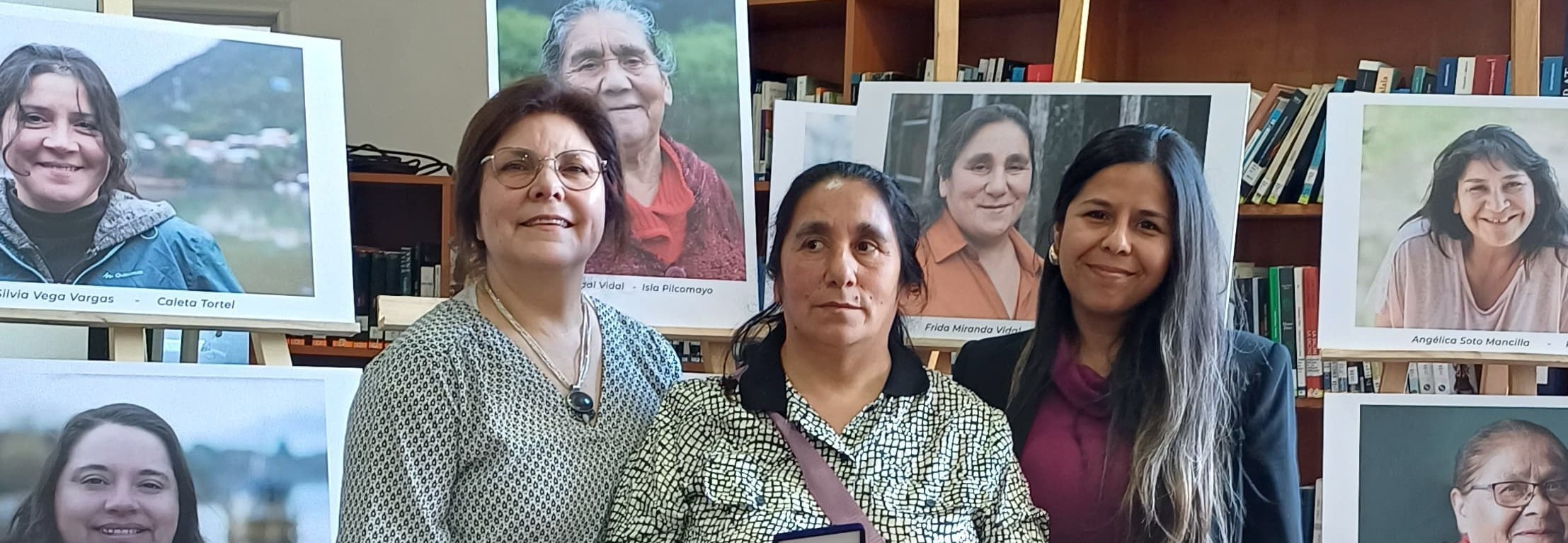 Launch of the photobook Women of the Sea of ​​Aysén
