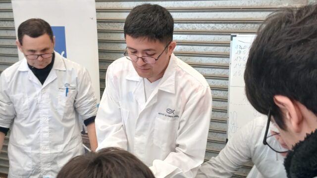 (Es) IFOP Talcahuano realiza taller práctico de identificación de especies a alumnos del liceo Pencopolitano