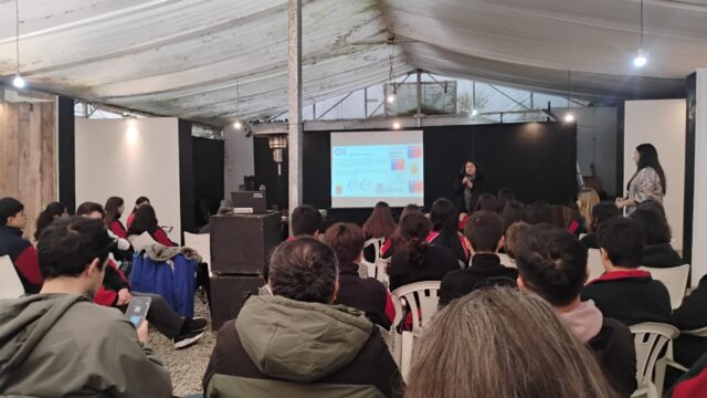 (Es) Feria del Agua 2026 reunió a estudiantes y comunidad en torno al conocimiento de los ecosistemas acuáticos