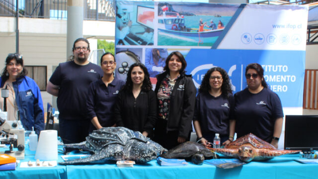 IFOP Valparaíso, asiste a feria científica en congreso de asociación de estudiantes de biología